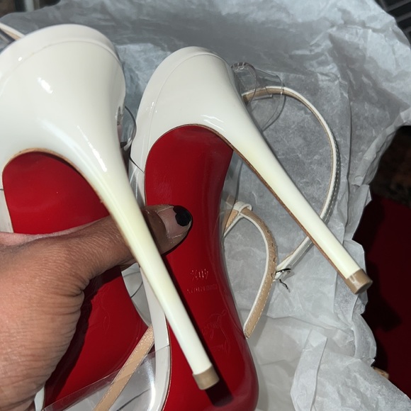 SOLD - 💯BRAND NEW - AUTHENTIC CHRISTIAN LOUBOUTIN LATTE / TRANSPARENT HEELS - Picture 8 of 8